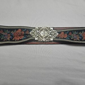 Elegant Silver Filigree Rose Women's Waist Belt W Pattern Small Size